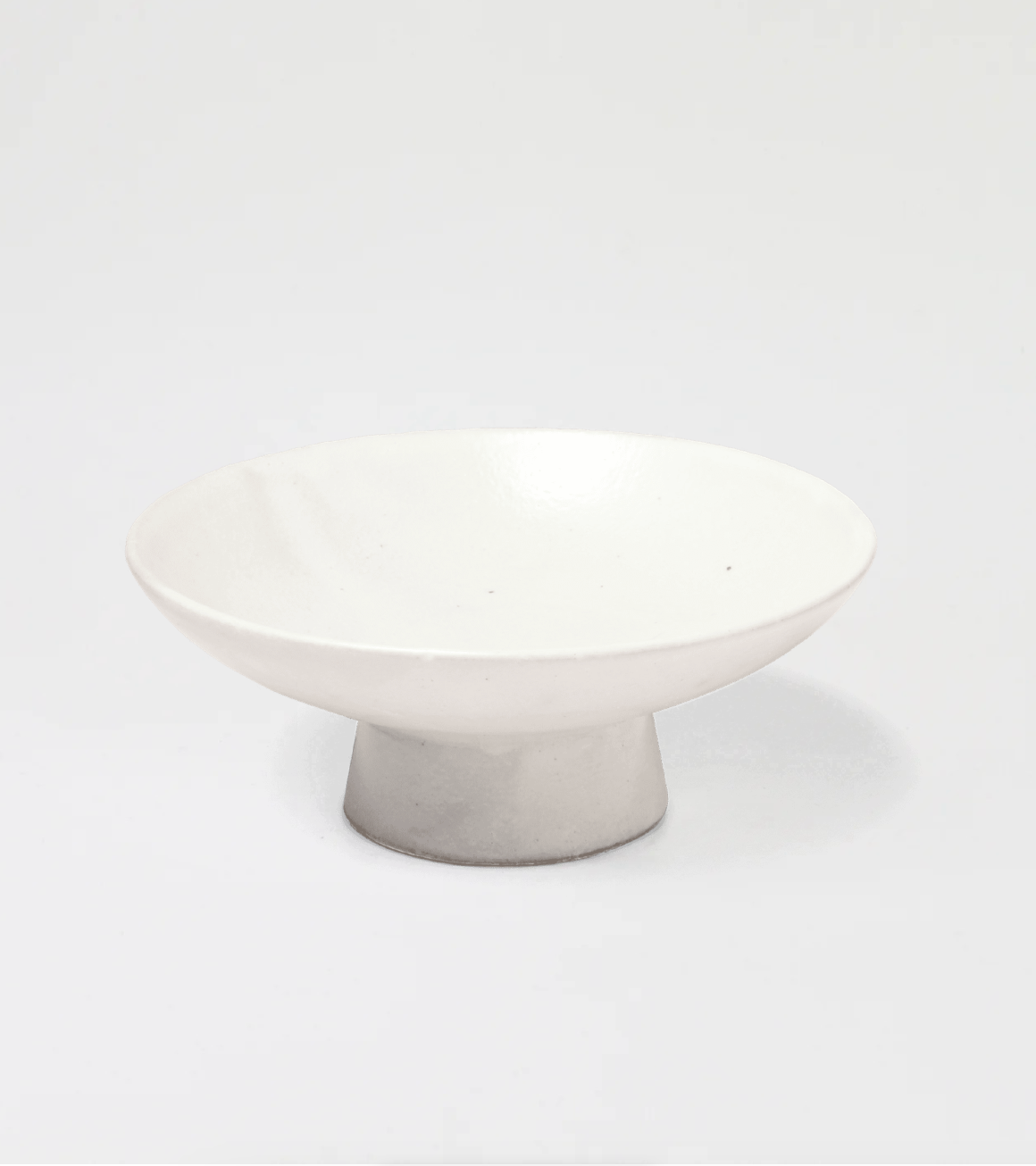 Studio M' | Robe Footed Plate