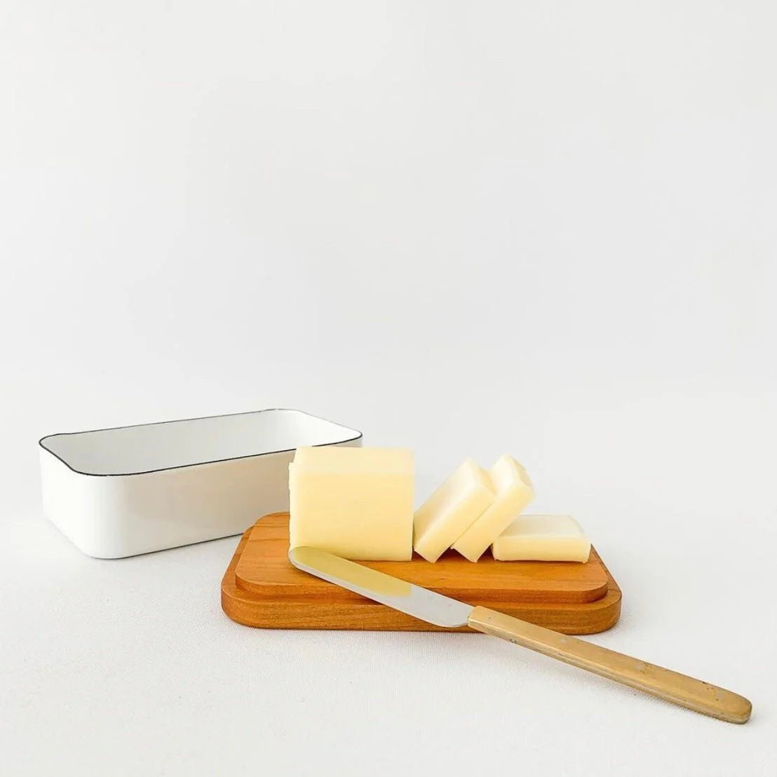 Noda Horo | Enamel Butter Case