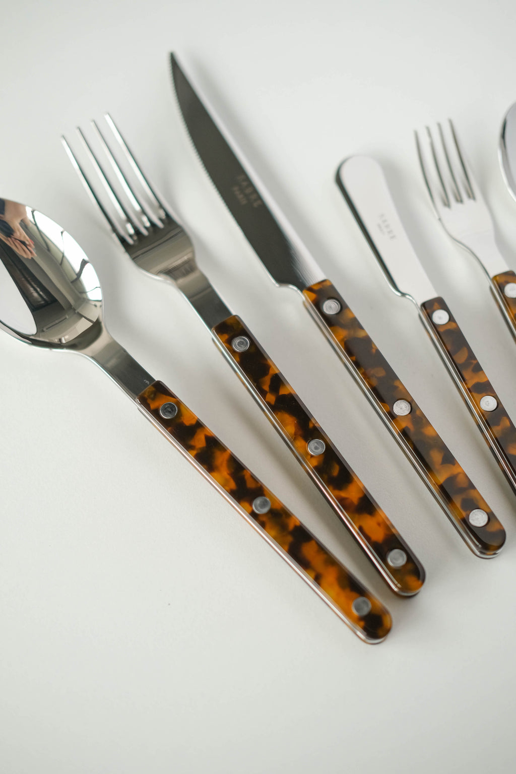 Sabre Paris | Bistrot Tortoise