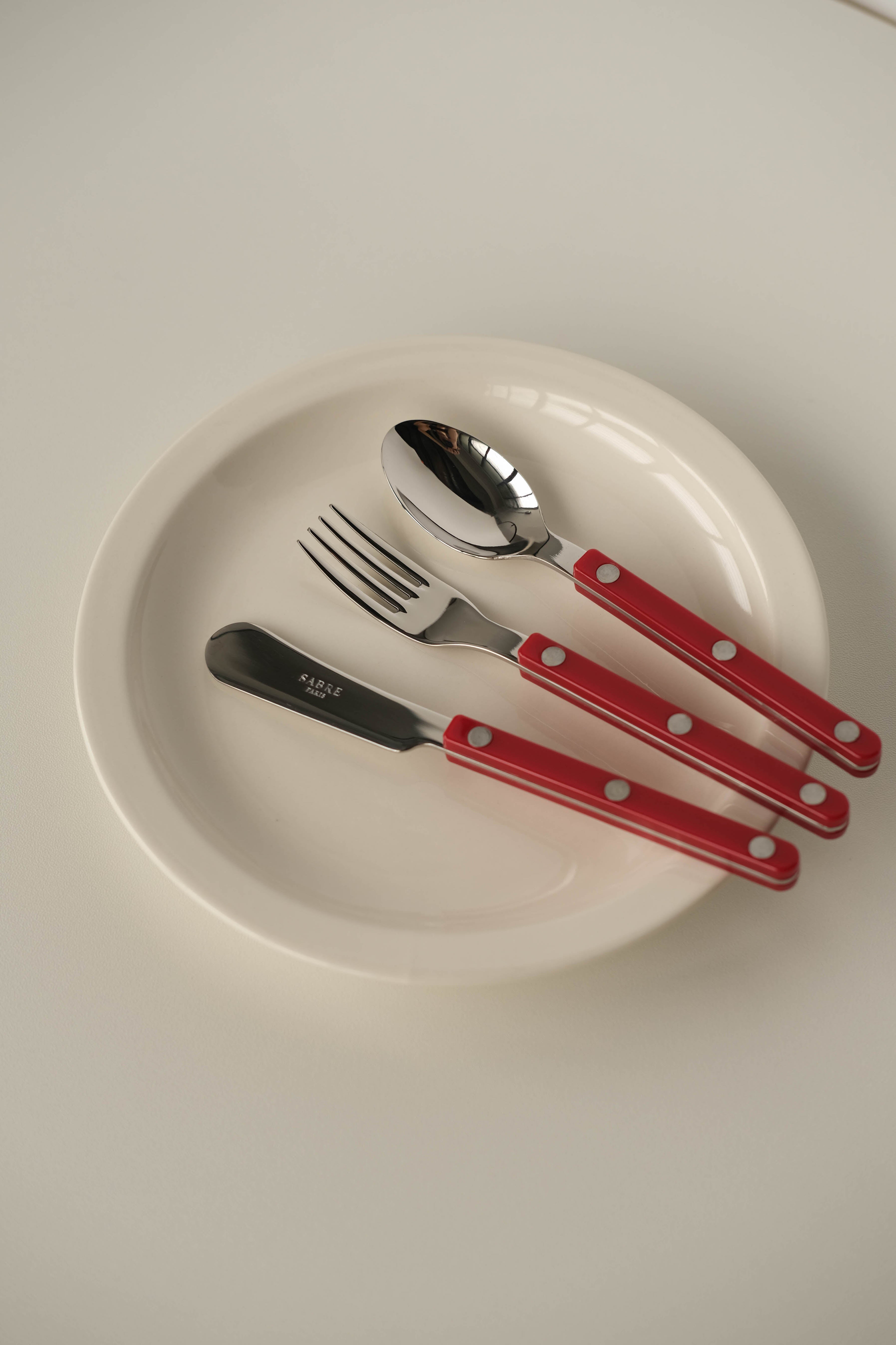 Sabre Paris | Bistrot Burgundy Red