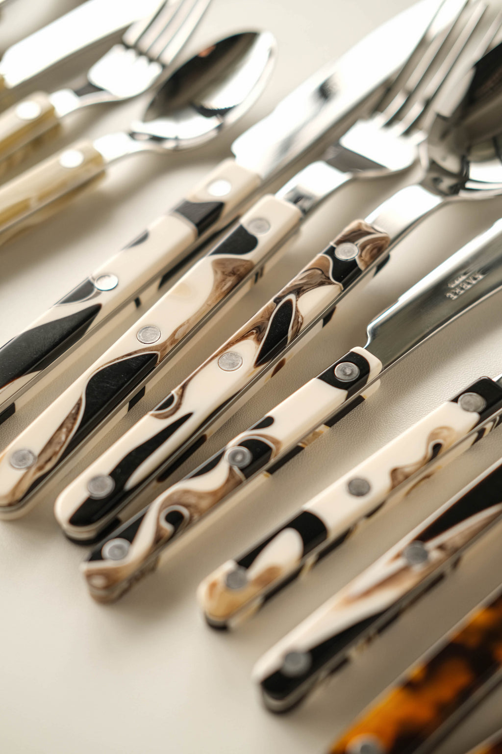 Sabre Paris | Bistrot Dune Black