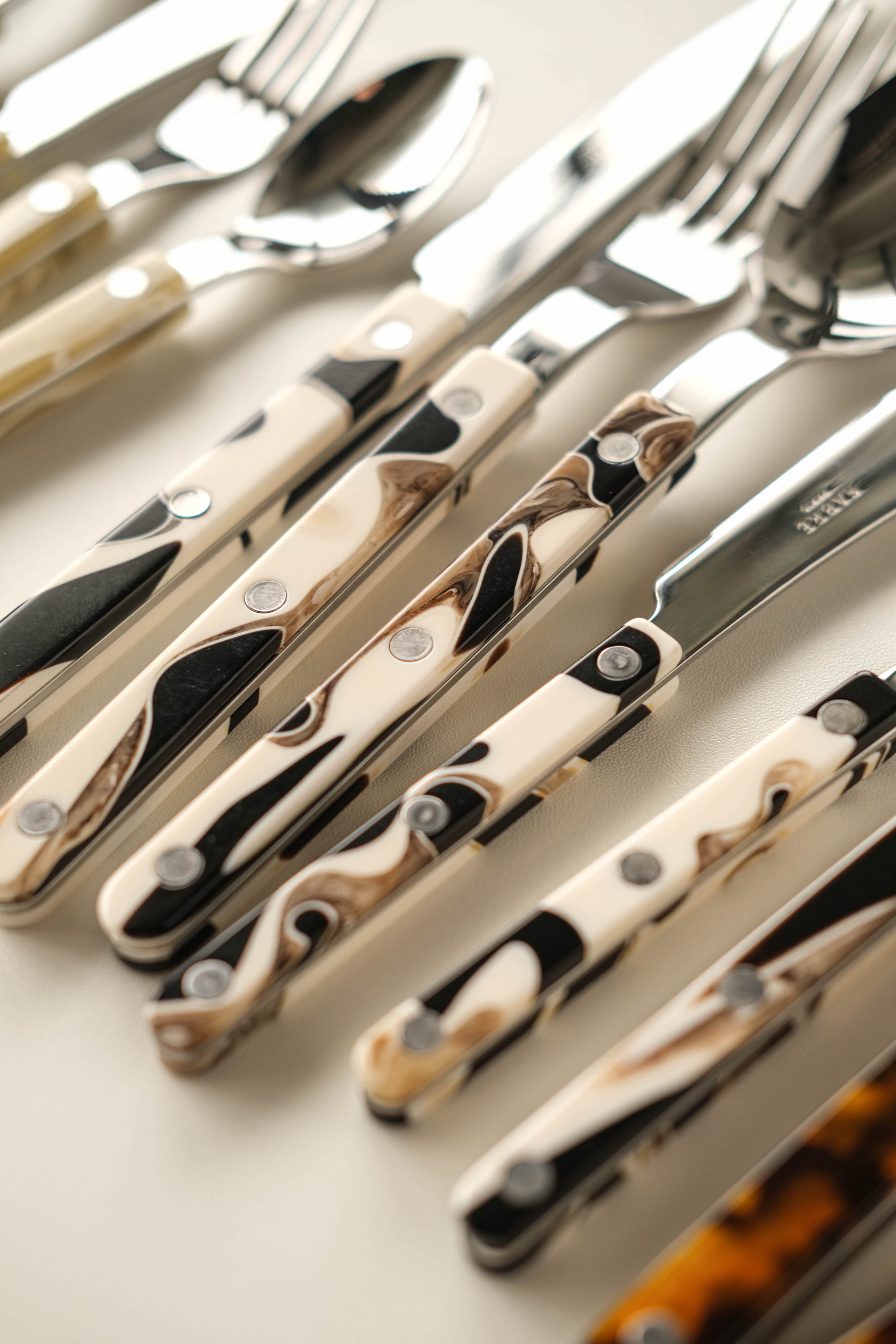 Sabre Paris | Bistrot Dune Black