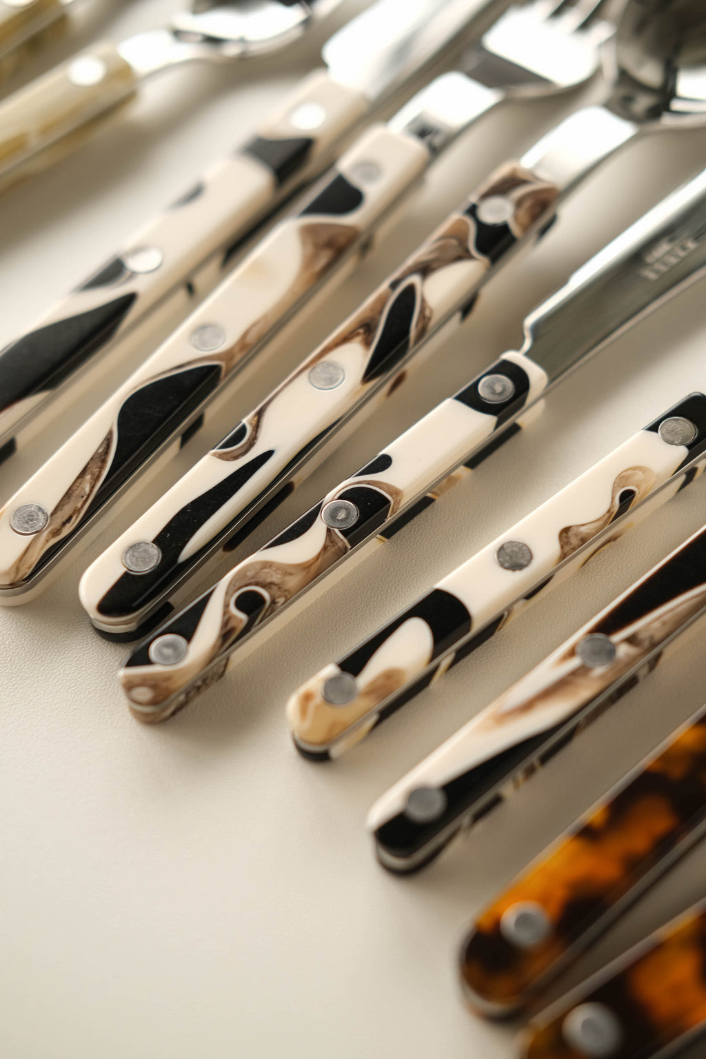 Sabre Paris | Bistrot Dune Black