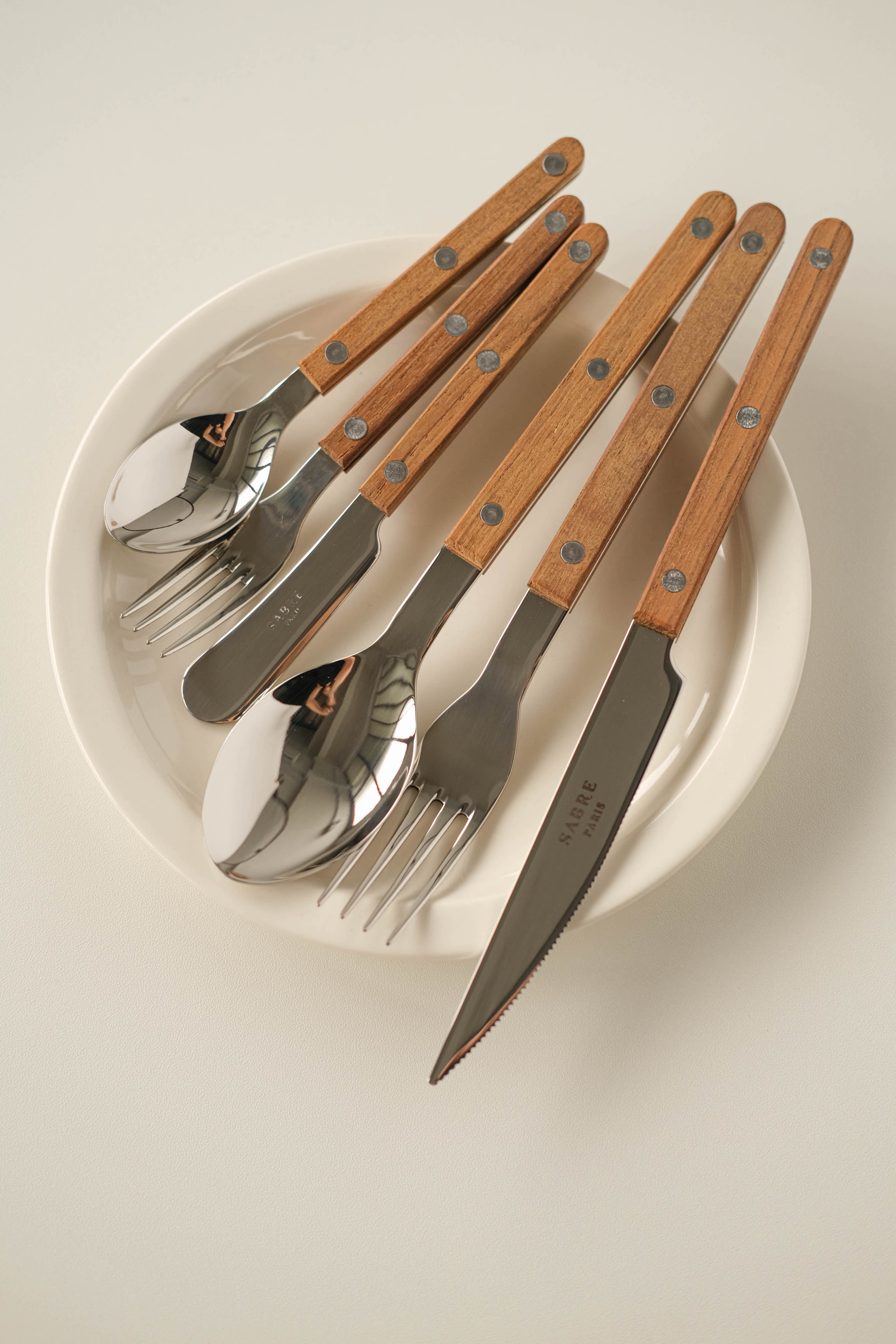 Sabre Paris | Bistrot Teak