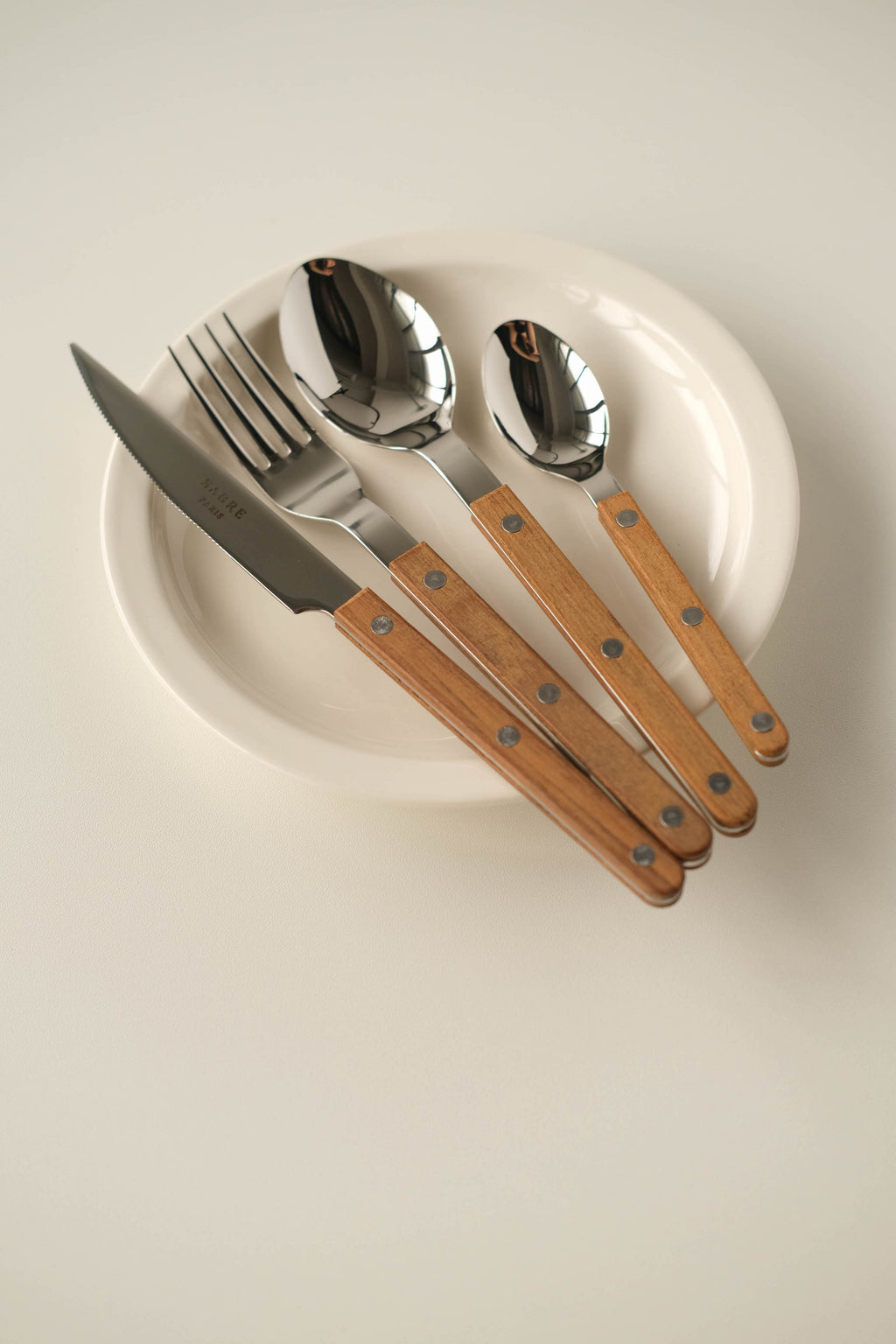 Sabre Paris | Bistrot Teak