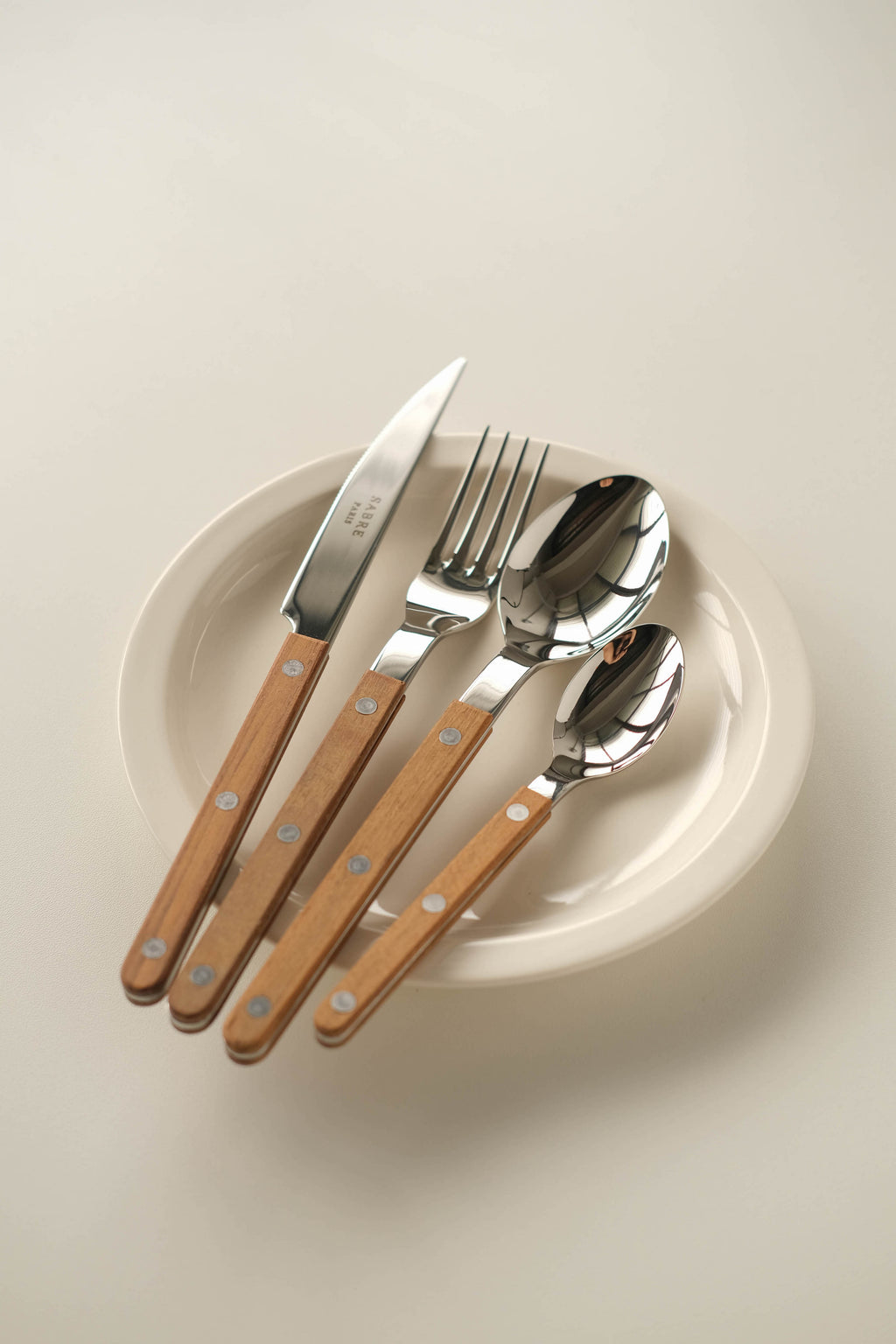 Sabre Paris | Bistrot Teak