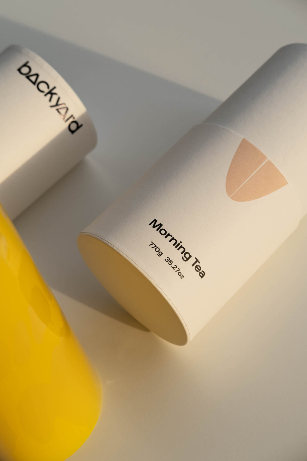 Backyard | Blooming Scented Candle