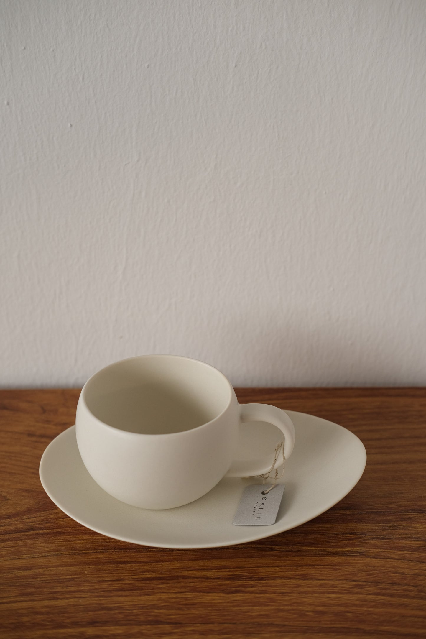 Lolo Saliu | YUI Tea Plate