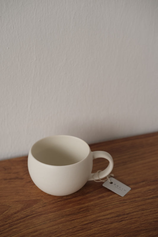 Lolo Saliu | YUI Mug