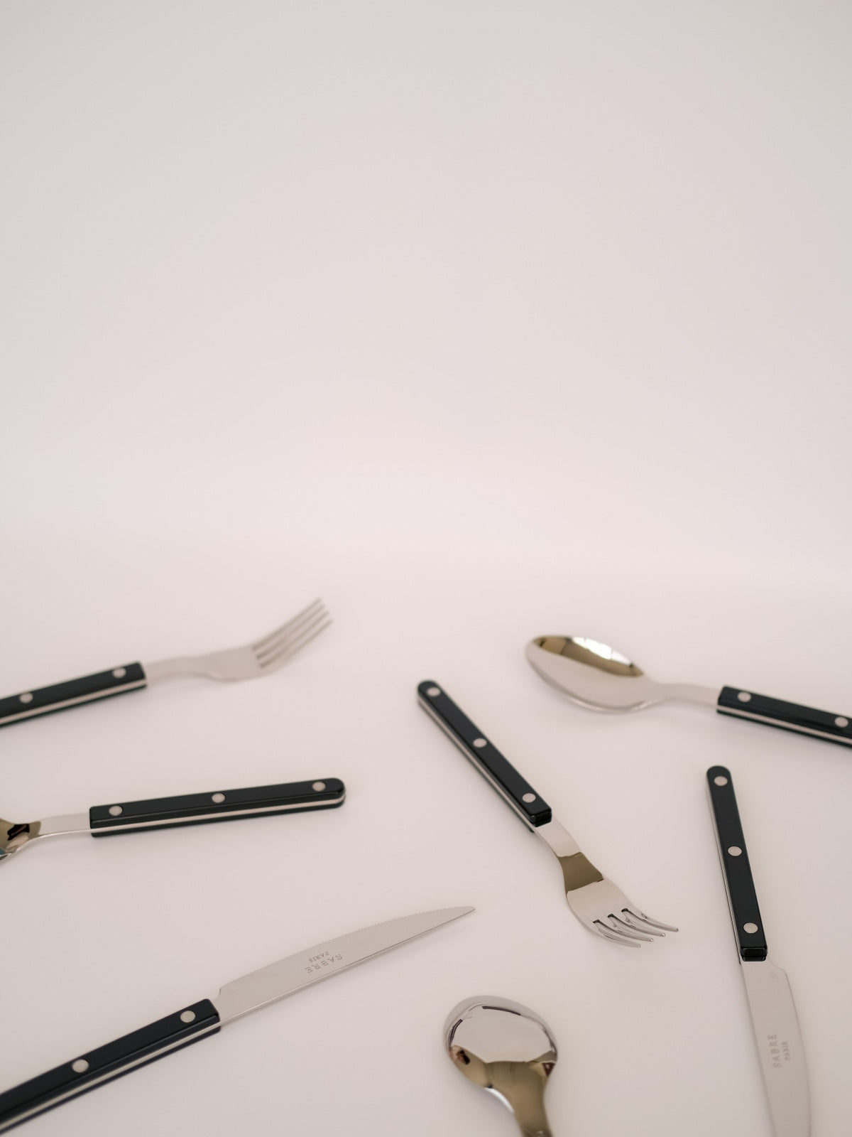 Sabre Paris | Bistrot Black